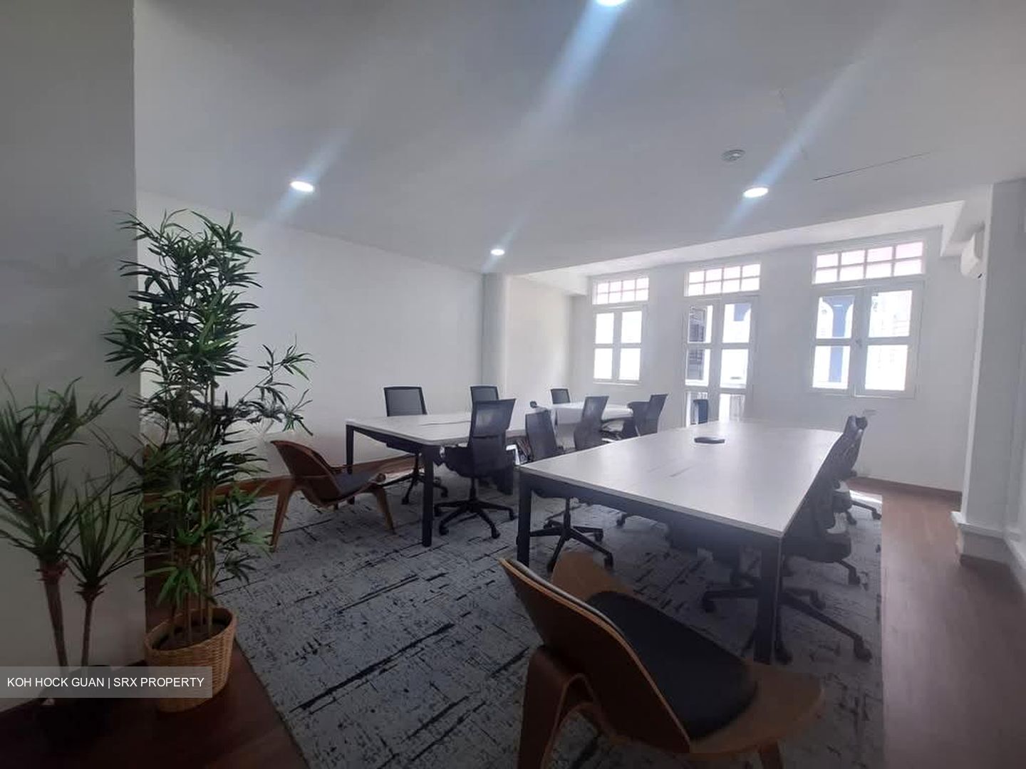 Tras Street (D2), Office #585388801